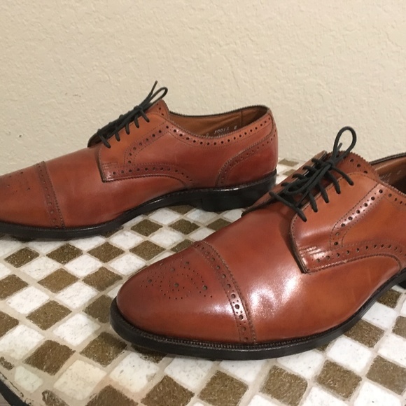 ALLEN EDMONDS WING TIP SHOES 11.5 D